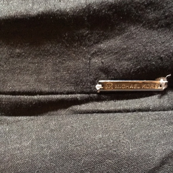 Michael Kors shorts - Picture 3 of 4